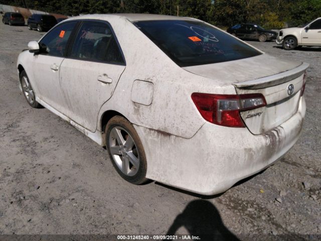 Photo 2 VIN: 4T1BF1FK3EU414777 - TOYOTA CAMRY 