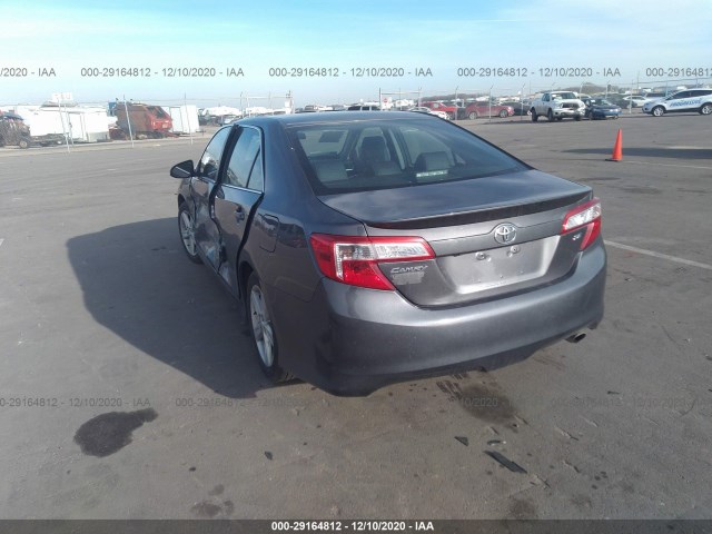 Photo 2 VIN: 4T1BF1FK3EU421101 - TOYOTA CAMRY 