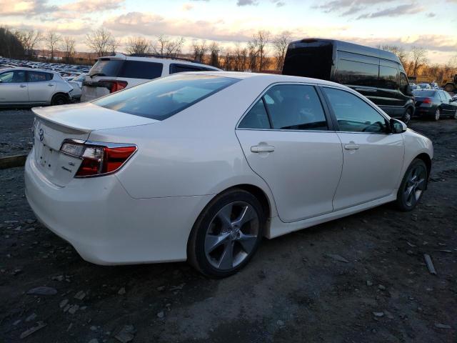 Photo 2 VIN: 4T1BF1FK3EU421874 - TOYOTA CAMRY 