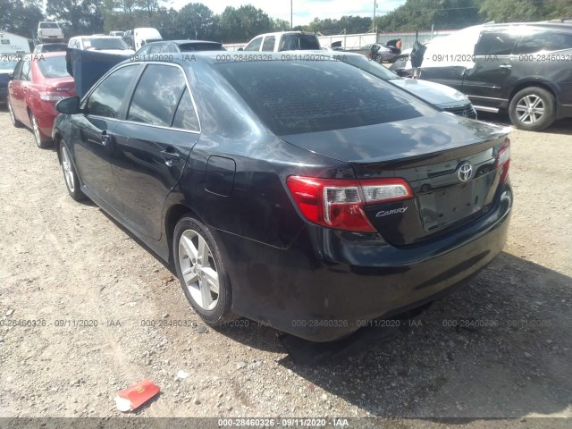 Photo 2 VIN: 4T1BF1FK3EU424550 - TOYOTA CAMRY 