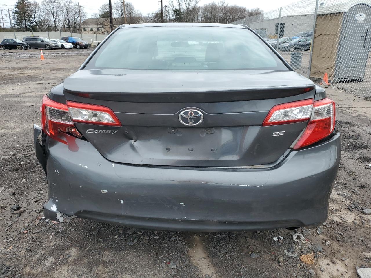 Photo 5 VIN: 4T1BF1FK3EU435662 - TOYOTA CAMRY 