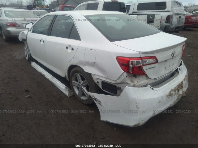 Photo 2 VIN: 4T1BF1FK3EU445740 - TOYOTA CAMRY 