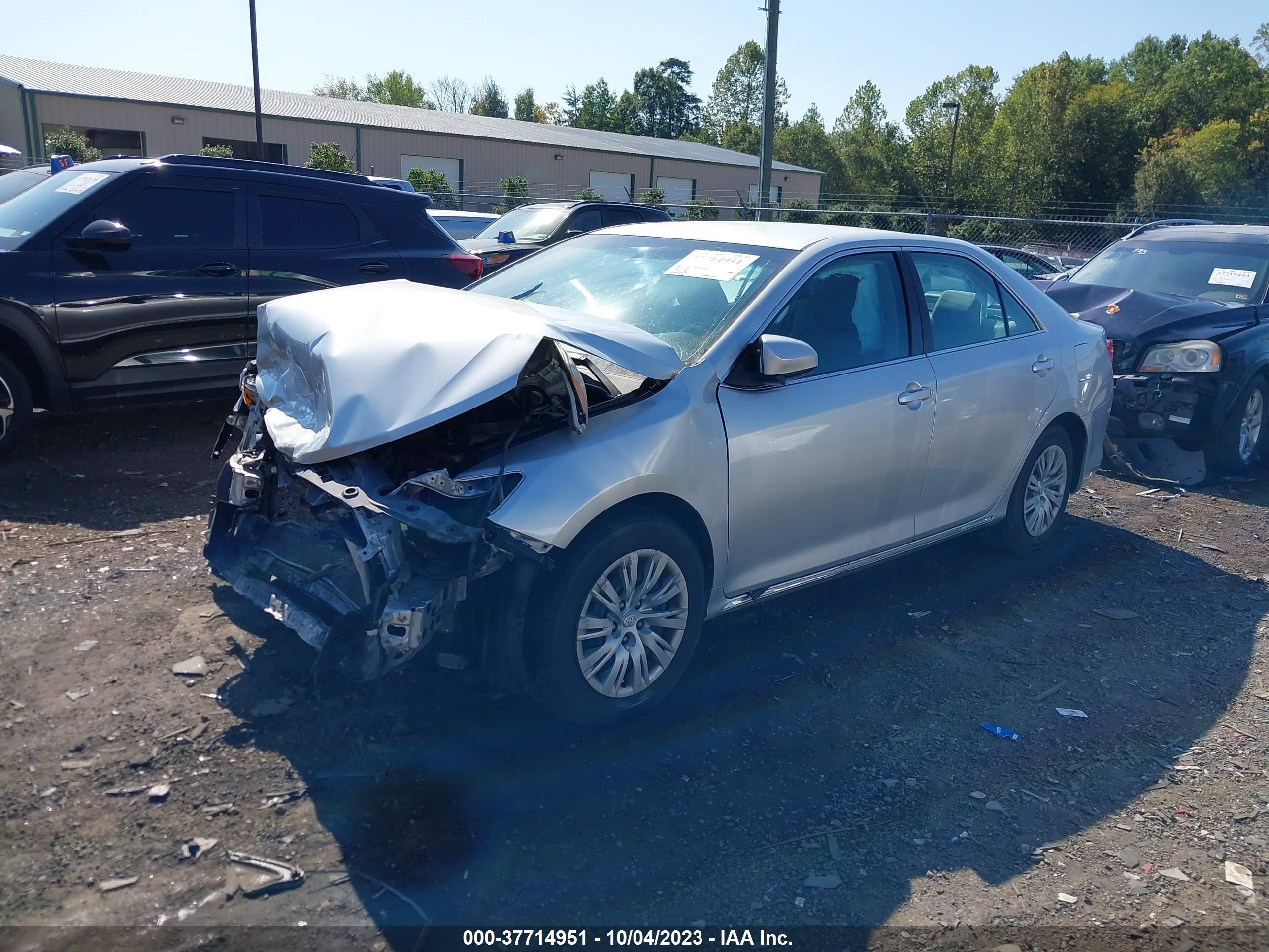 Photo 1 VIN: 4T1BF1FK3EU452896 - TOYOTA CAMRY 