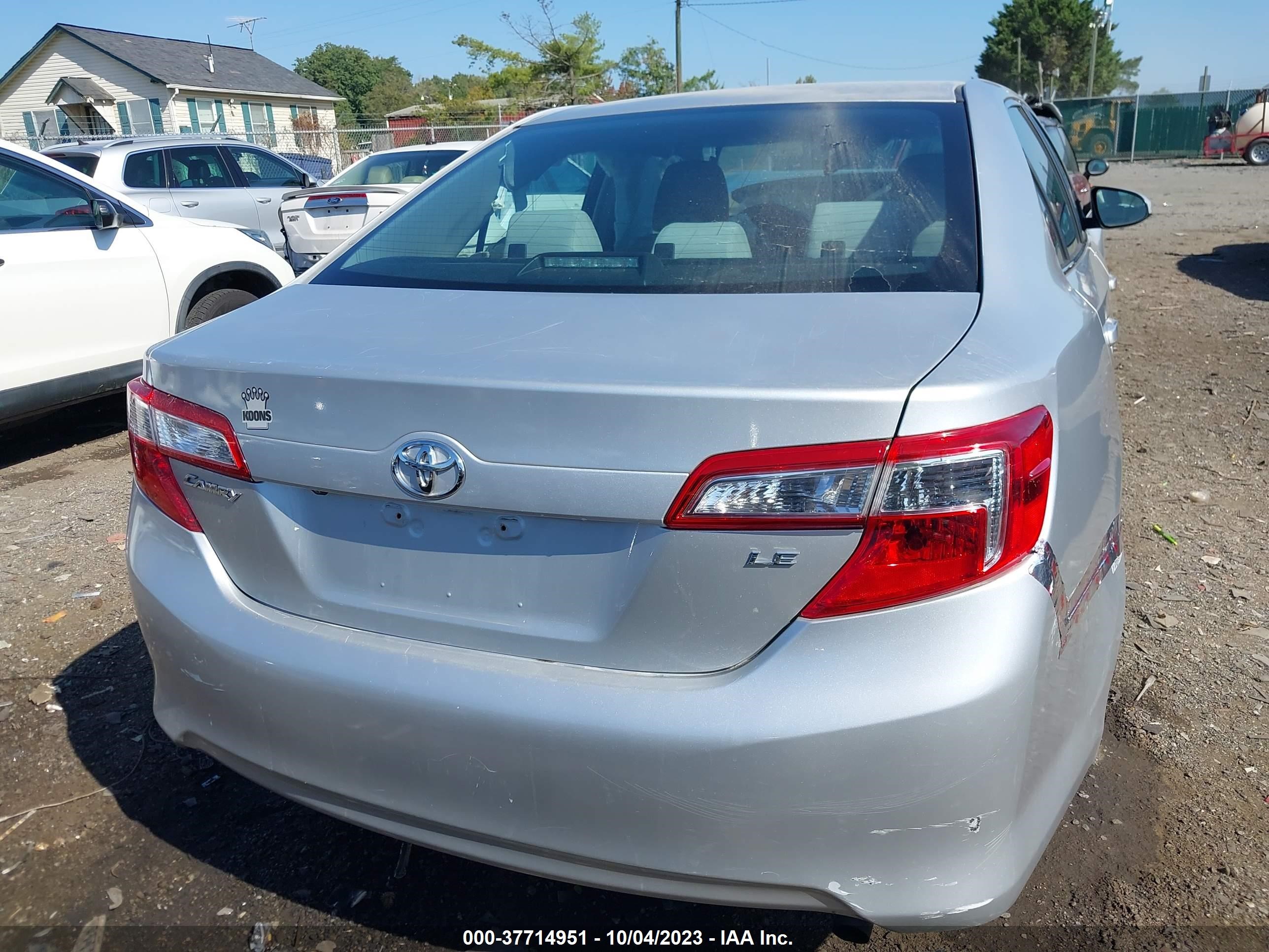 Photo 15 VIN: 4T1BF1FK3EU452896 - TOYOTA CAMRY 