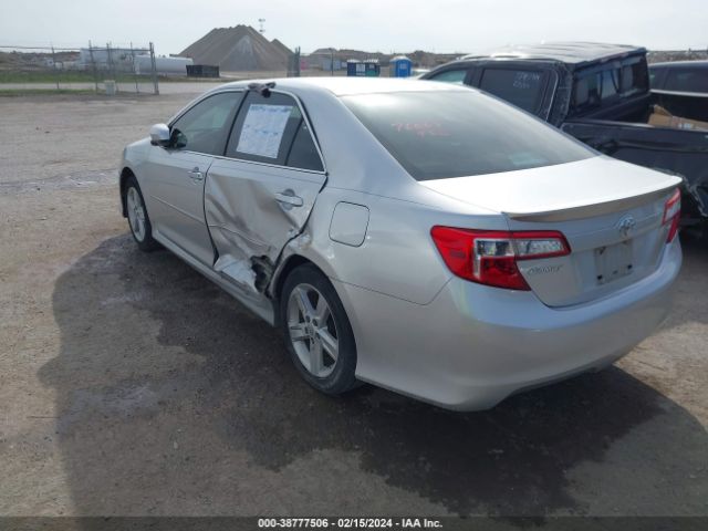 Photo 2 VIN: 4T1BF1FK3EU734925 - TOYOTA CAMRY 