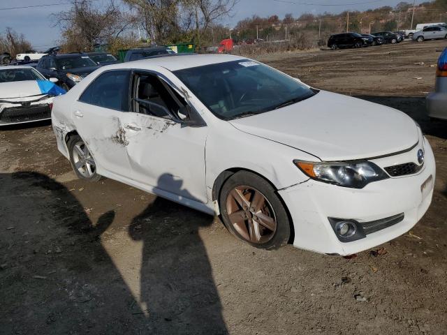 Photo 3 VIN: 4T1BF1FK3EU815133 - TOYOTA CAMRY 