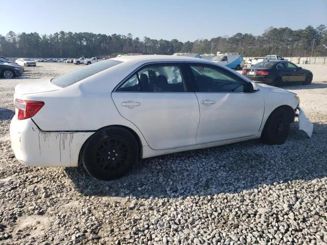 Photo 2 VIN: 4T1BF1FK3EU854689 - TOYOTA CAMRY L 