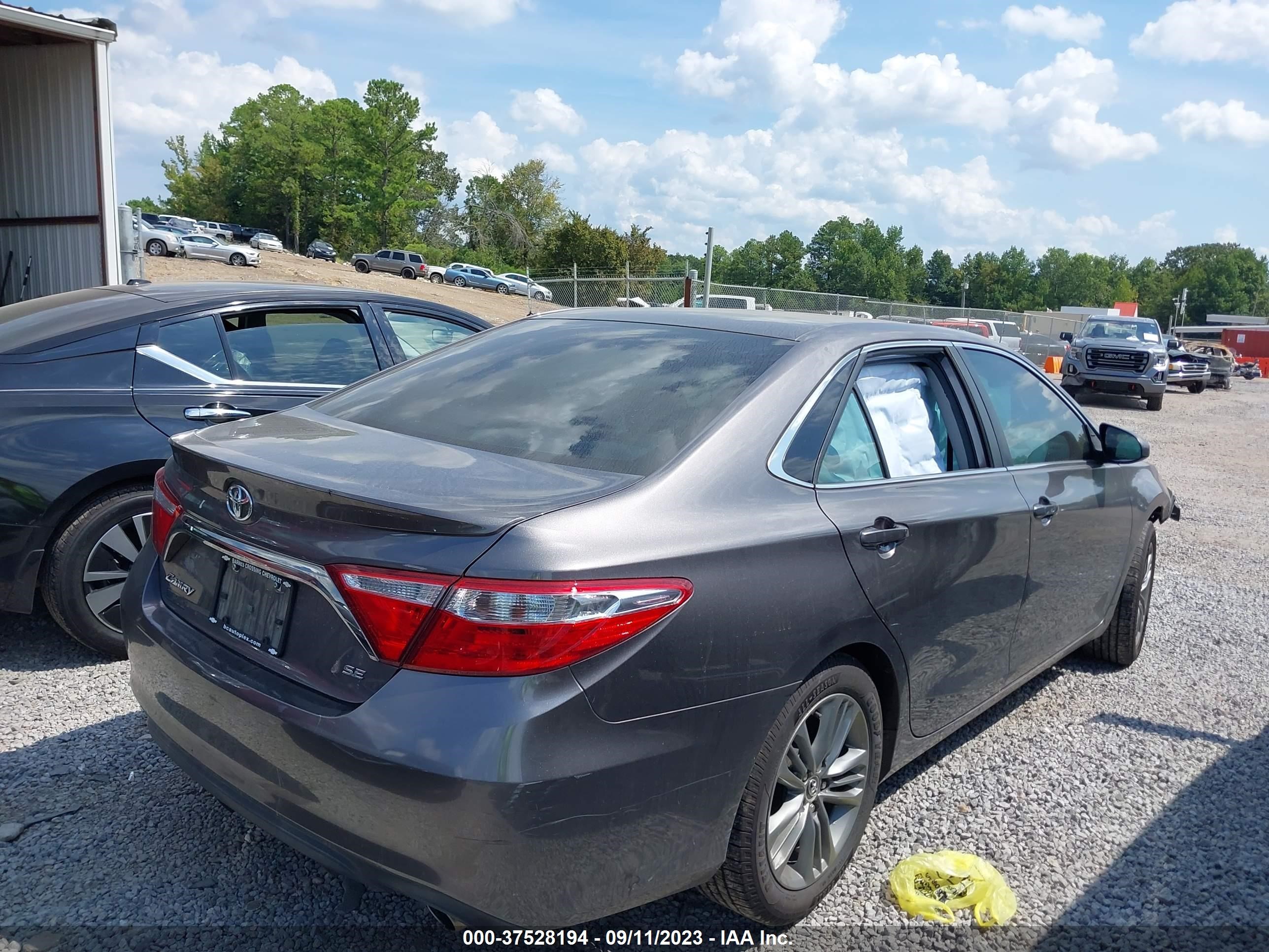 Photo 3 VIN: 4T1BF1FK3FU002473 - TOYOTA CAMRY 