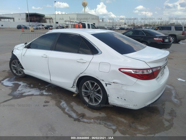 Photo 2 VIN: 4T1BF1FK3FU033996 - TOYOTA CAMRY 