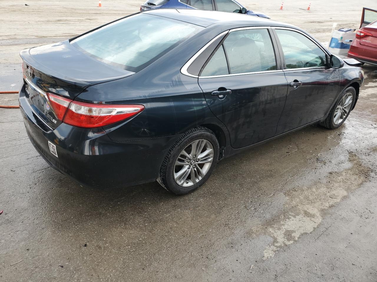 Photo 2 VIN: 4T1BF1FK3FU040415 - TOYOTA CAMRY 