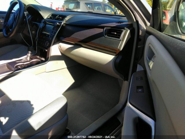 Photo 4 VIN: 4T1BF1FK3FU050622 - TOYOTA CAMRY 