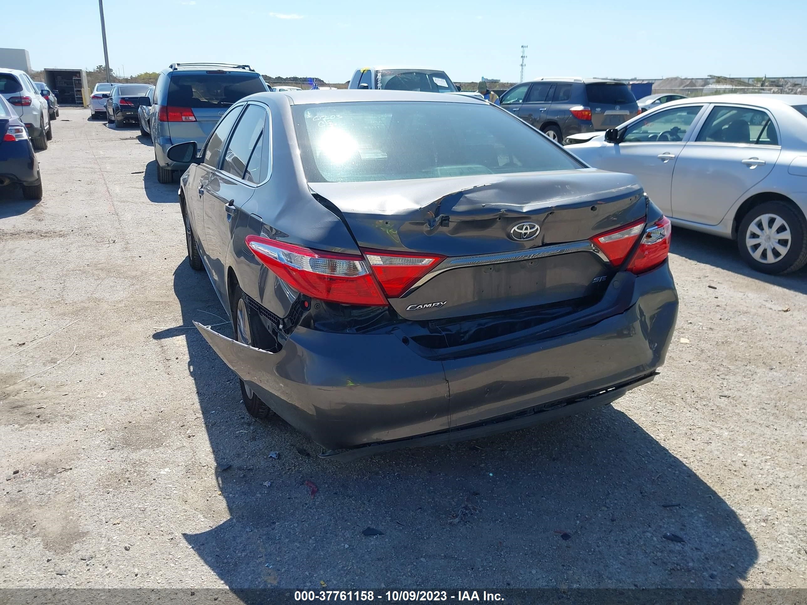 Photo 5 VIN: 4T1BF1FK3FU074077 - TOYOTA CAMRY 