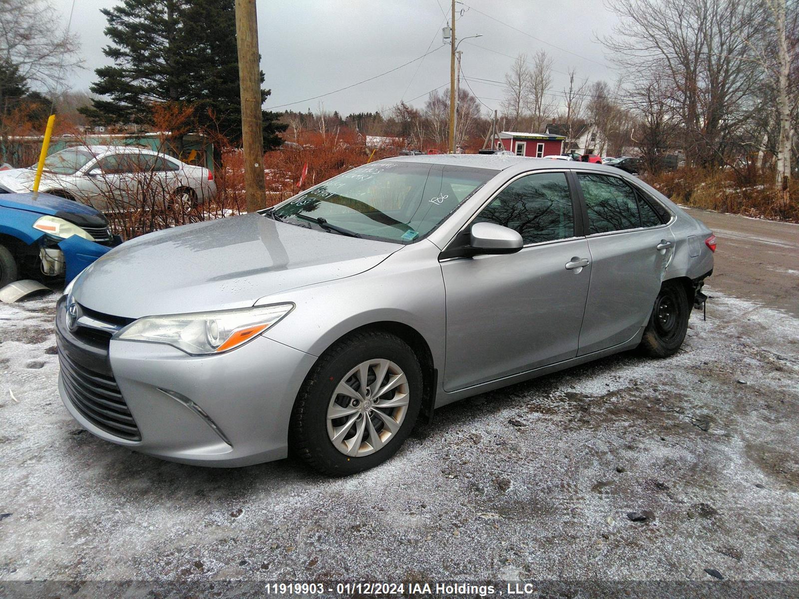 Photo 2 VIN: 4T1BF1FK3FU084169 - TOYOTA CAMRY 