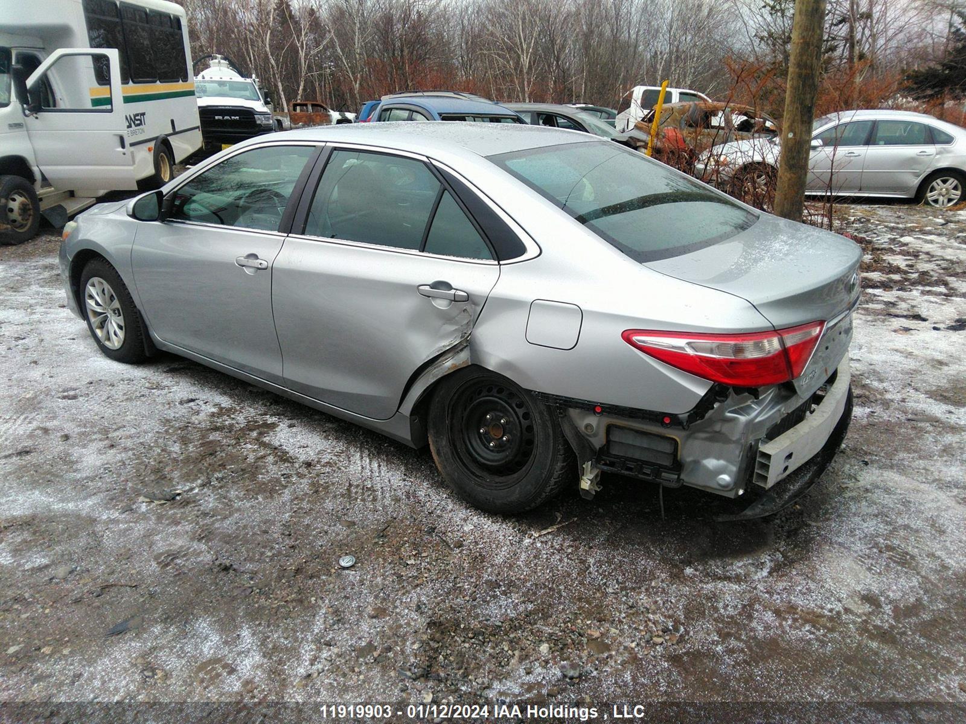 Photo 3 VIN: 4T1BF1FK3FU084169 - TOYOTA CAMRY 