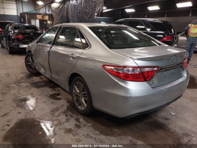 Photo 2 VIN: 4T1BF1FK3FU905223 - TOYOTA CAMRY 