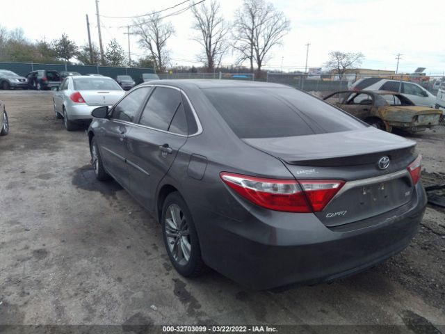 Photo 2 VIN: 4T1BF1FK3FU929795 - TOYOTA CAMRY 