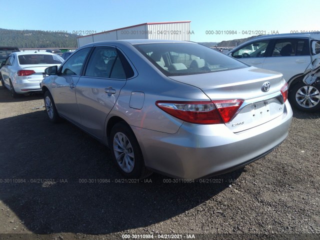 Photo 2 VIN: 4T1BF1FK3FU968144 - TOYOTA CAMRY 