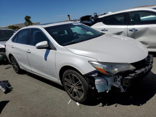 Photo 3 VIN: 4T1BF1FK3GU186461 - TOYOTA CAMRY LE 