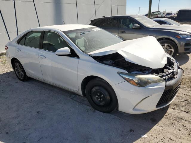 Photo 3 VIN: 4T1BF1FK3GU246688 - TOYOTA CAMRY LE 