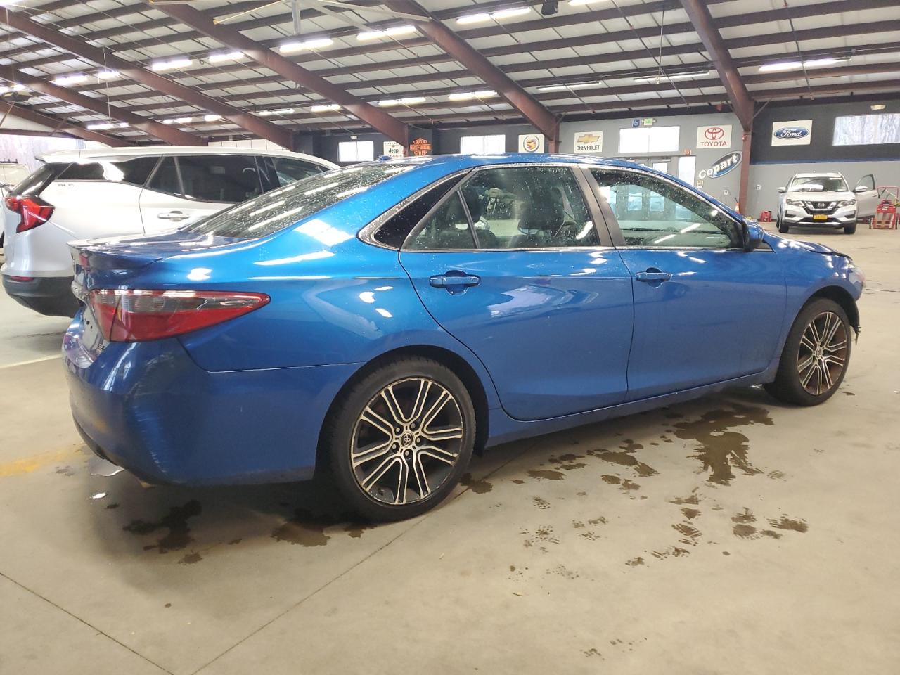 Photo 2 VIN: 4T1BF1FK3GU500738 - TOYOTA CAMRY 