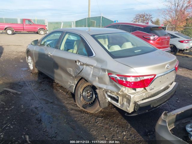 Photo 2 VIN: 4T1BF1FK3HU284200 - TOYOTA CAMRY 