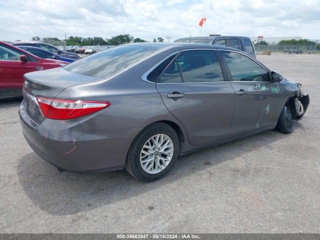 Photo 3 VIN: 4T1BF1FK3HU333671 - TOYOTA CAMRY 