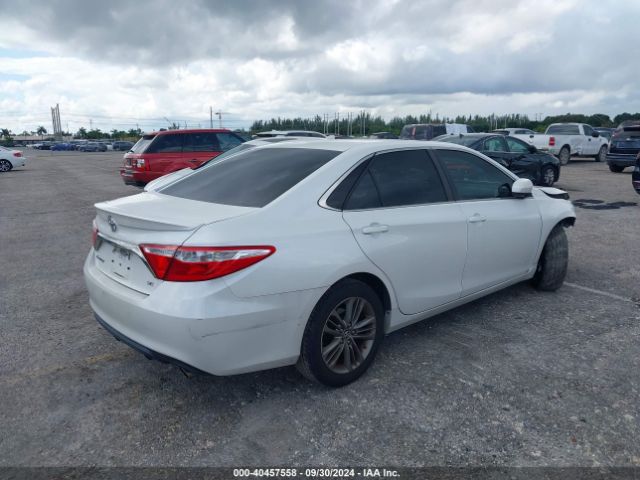 Photo 3 VIN: 4T1BF1FK3HU415657 - TOYOTA CAMRY 