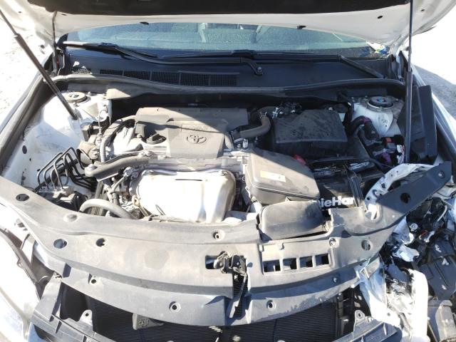 Photo 6 VIN: 4T1BF1FK3HU454409 - TOYOTA CAMRY LE 