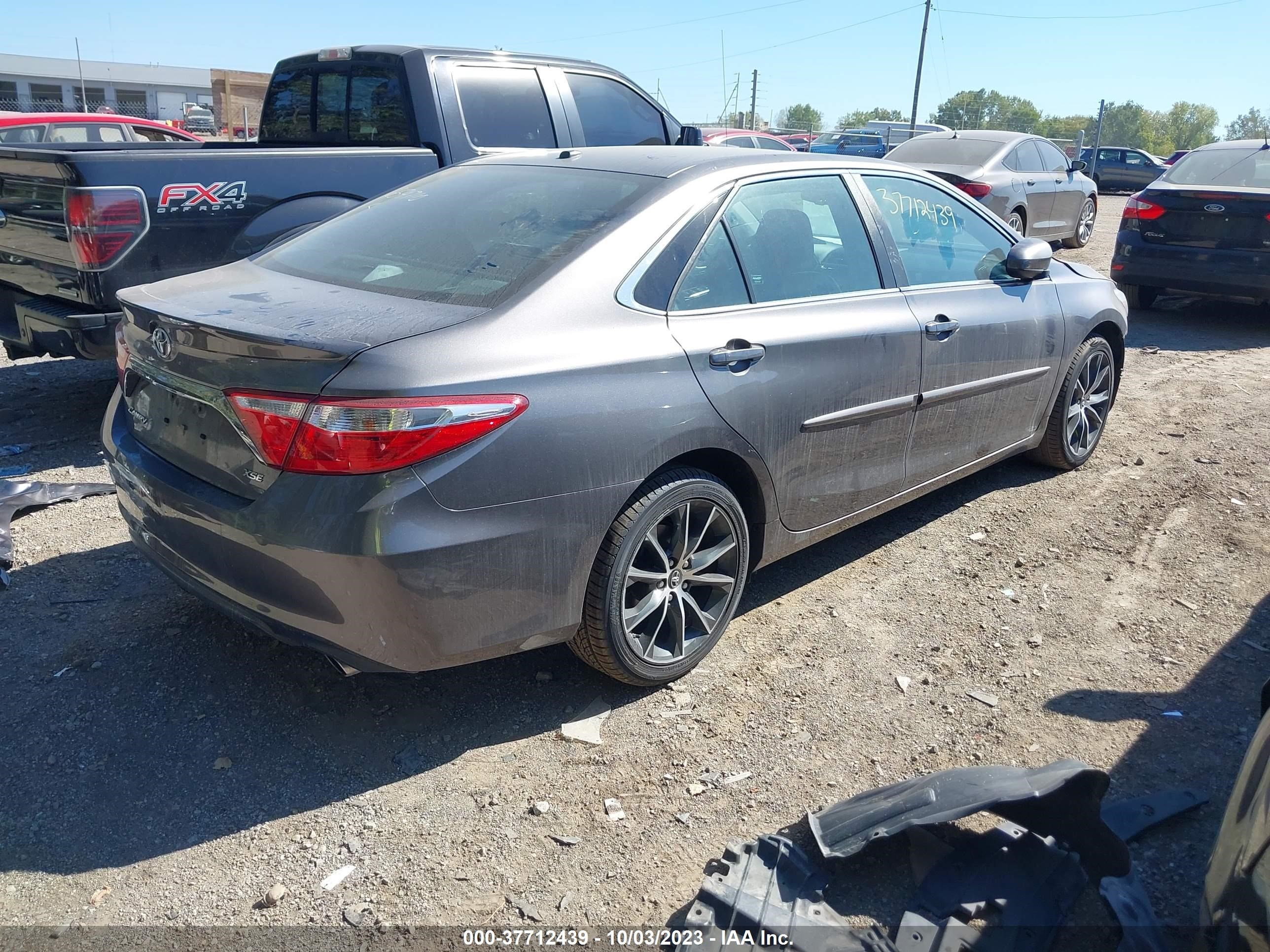 Photo 3 VIN: 4T1BF1FK3HU654710 - TOYOTA CAMRY 