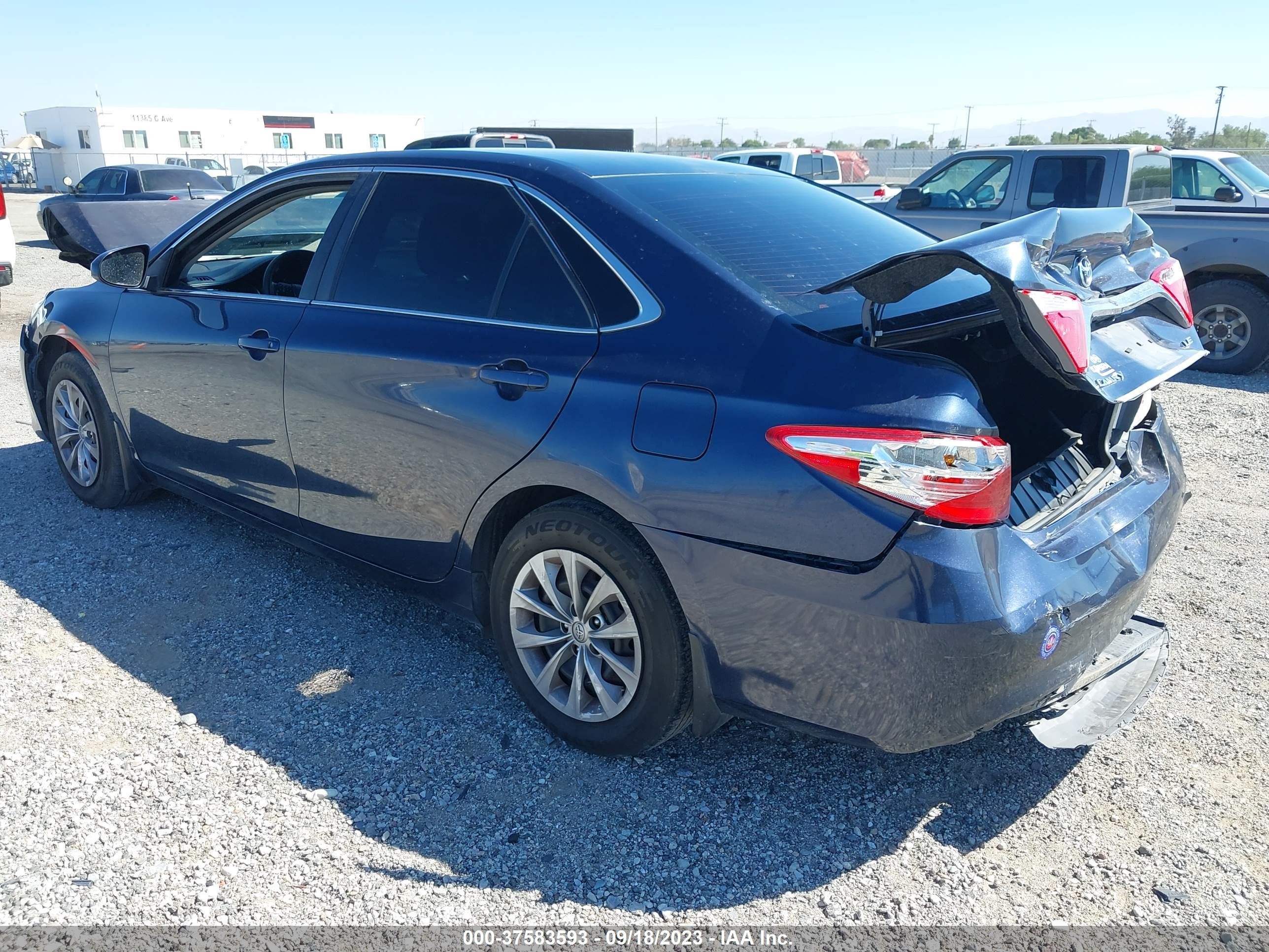 Photo 2 VIN: 4T1BF1FK3HU688968 - TOYOTA CAMRY 