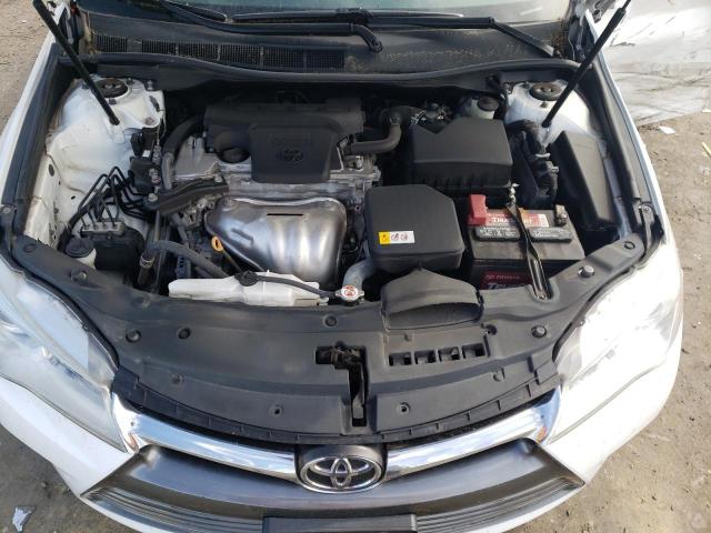 Photo 10 VIN: 4T1BF1FK3HU720575 - TOYOTA CAMRY LE 