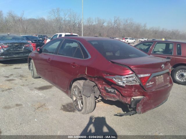 Photo 2 VIN: 4T1BF1FK3HU779979 - TOYOTA CAMRY 