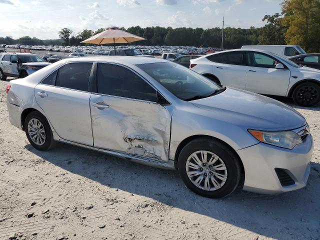 Photo 3 VIN: 4T1BF1FK4CU009976 - TOYOTA CAMRY 