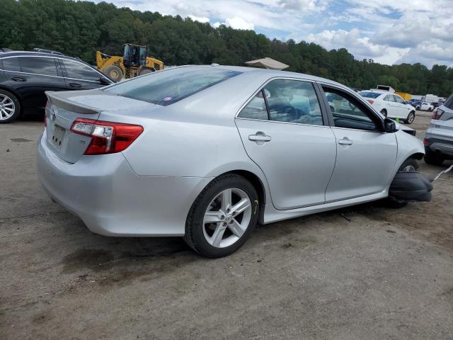 Photo 2 VIN: 4T1BF1FK4CU028382 - TOYOTA CAMARY 