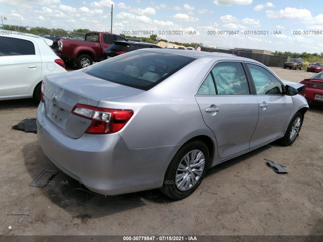 Photo 3 VIN: 4T1BF1FK4CU040774 - TOYOTA CAMRY 