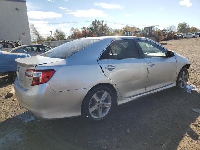 Photo 2 VIN: 4T1BF1FK4CU054481 - TOYOTA CAMRY 