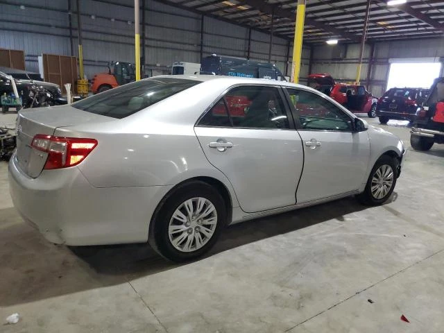 Photo 2 VIN: 4T1BF1FK4CU065612 - TOYOTA CAMRY BASE 