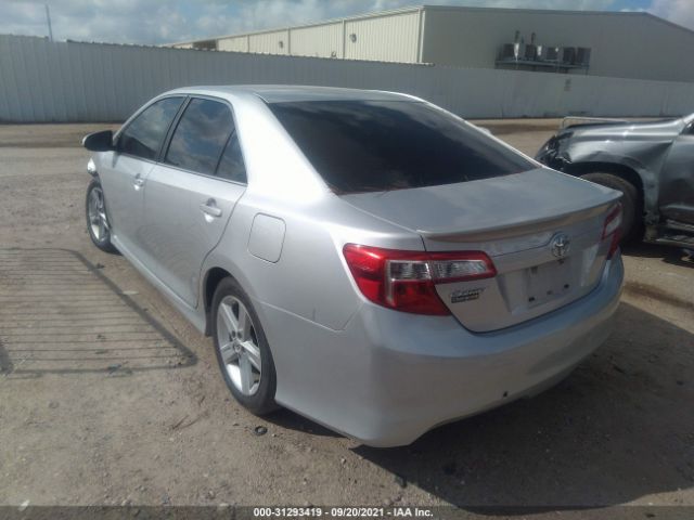 Photo 2 VIN: 4T1BF1FK4CU104621 - TOYOTA CAMRY 