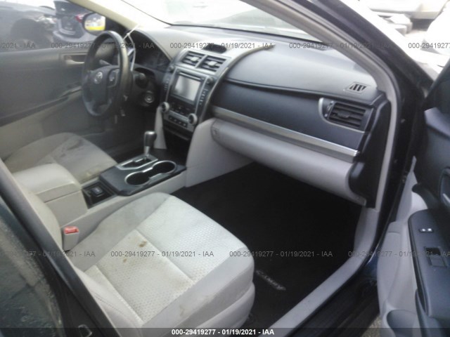 Photo 4 VIN: 4T1BF1FK4CU105977 - TOYOTA CAMRY 