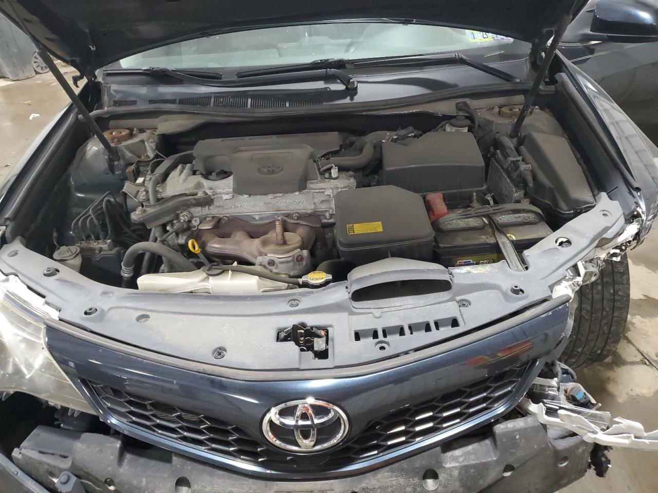 Photo 10 VIN: 4T1BF1FK4CU124710 - TOYOTA CAMRY 