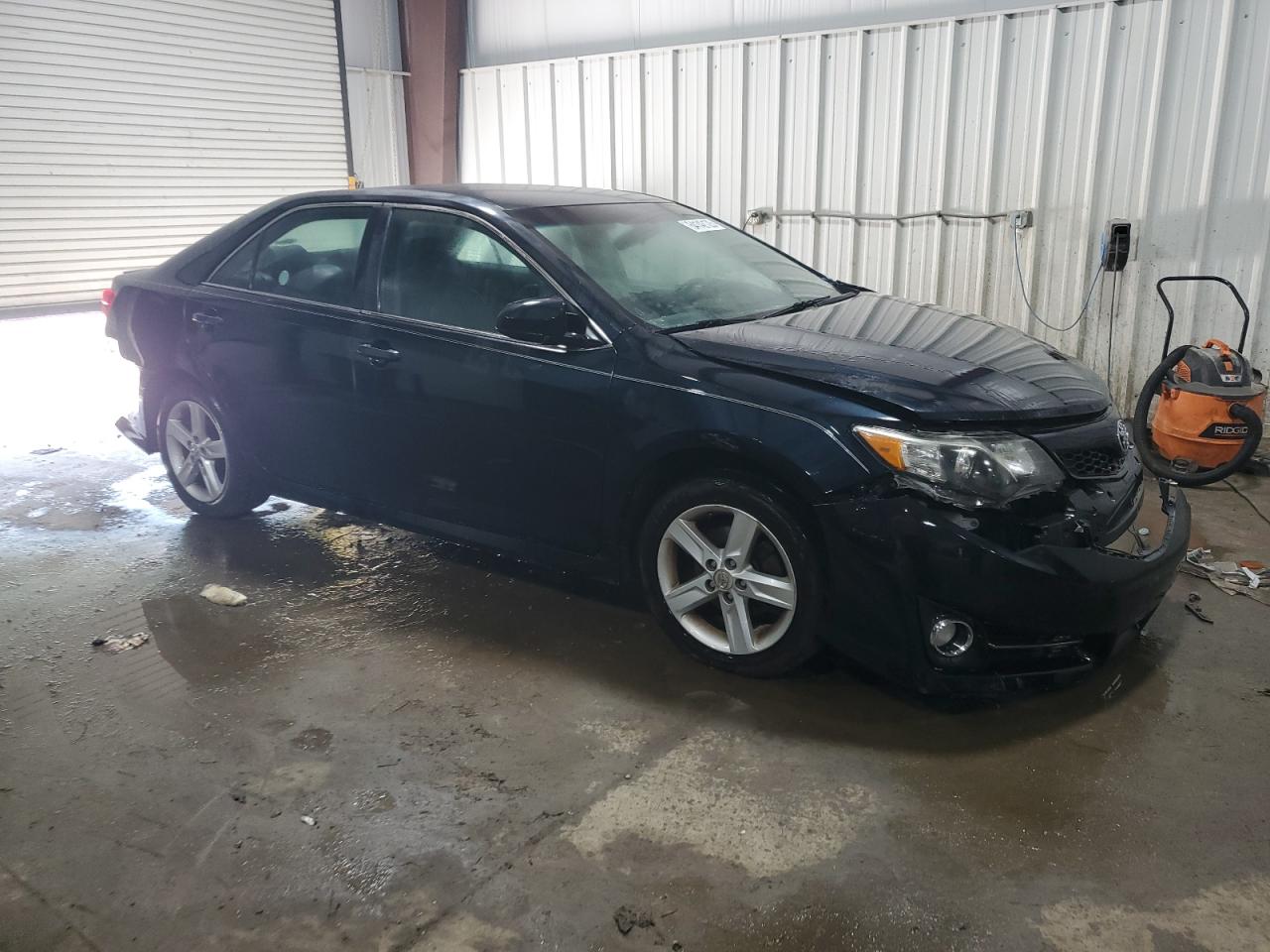 Photo 3 VIN: 4T1BF1FK4CU124710 - TOYOTA CAMRY 