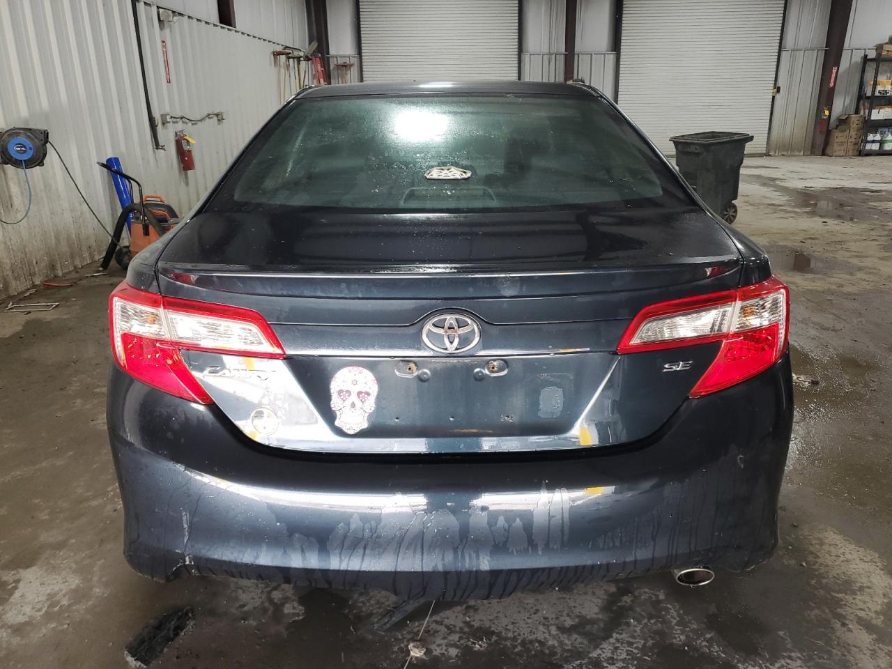 Photo 5 VIN: 4T1BF1FK4CU124710 - TOYOTA CAMRY 