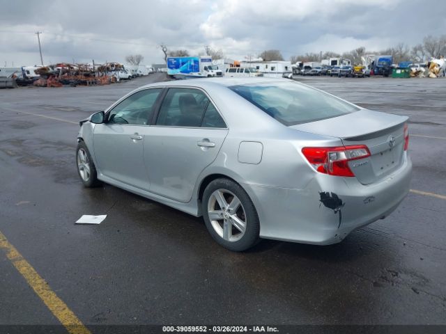 Photo 2 VIN: 4T1BF1FK4CU147584 - TOYOTA CAMRY 