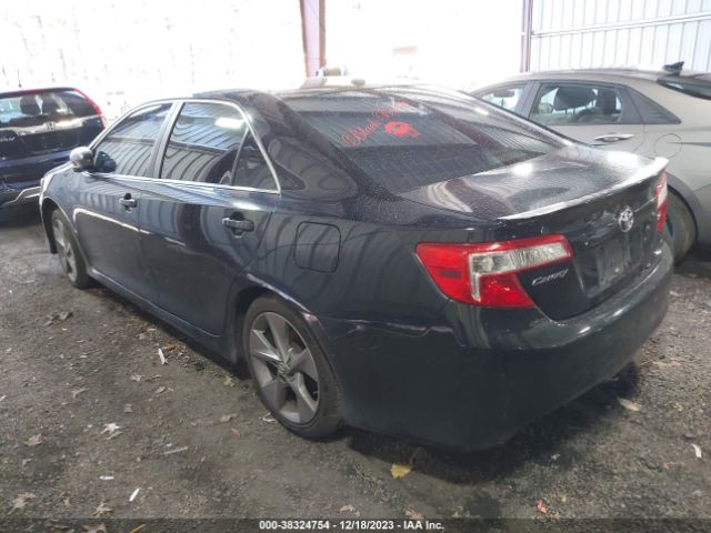 Photo 2 VIN: 4T1BF1FK4CU167251 - TOYOTA CAMRY 