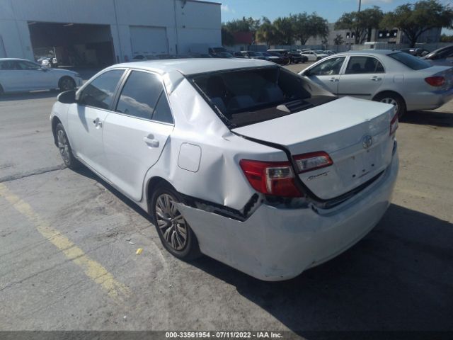 Photo 2 VIN: 4T1BF1FK4CU191825 - TOYOTA CAMRY 