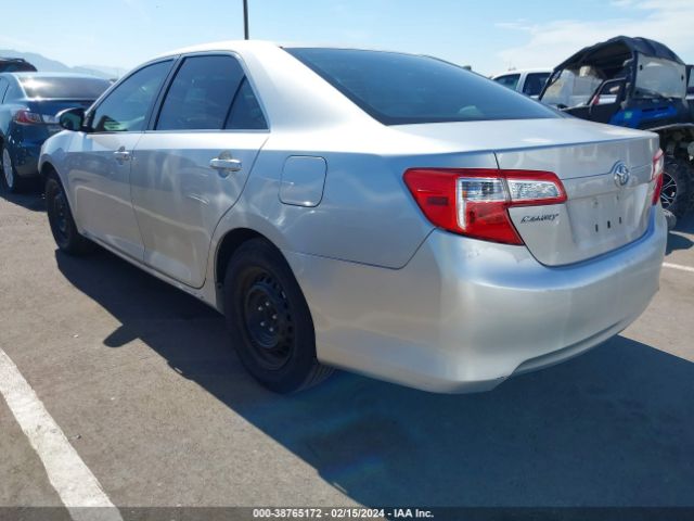 Photo 2 VIN: 4T1BF1FK4CU509877 - TOYOTA CAMRY 