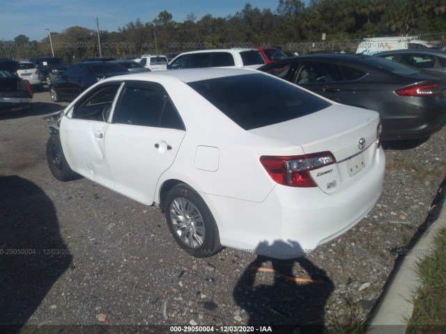 Photo 2 VIN: 4T1BF1FK4CU517154 - TOYOTA CAMRY 