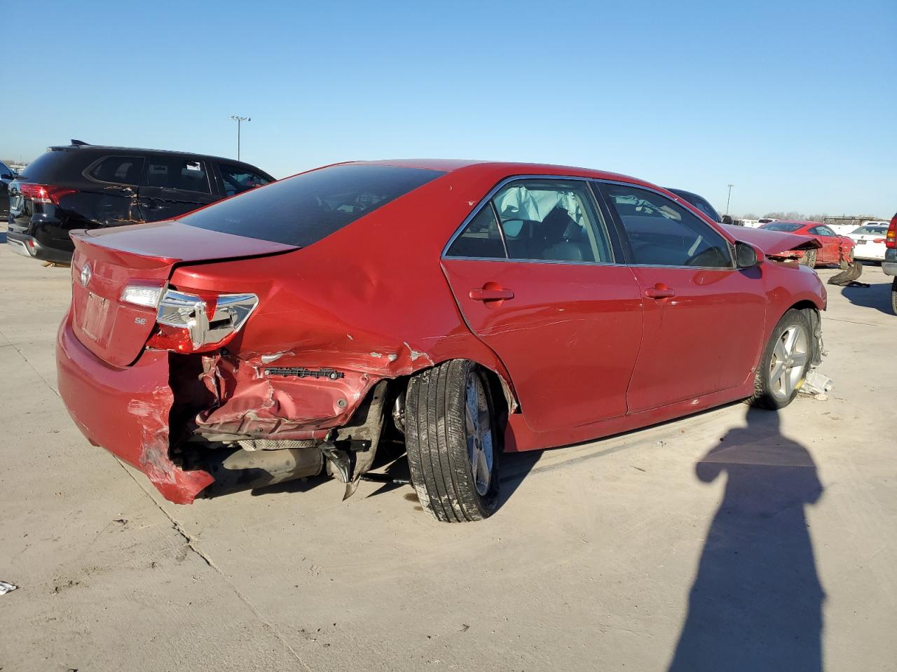 Photo 2 VIN: 4T1BF1FK4CU549957 - TOYOTA CAMRY 