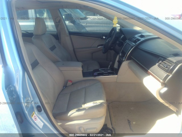 Photo 4 VIN: 4T1BF1FK4CU615570 - TOYOTA CAMRY 