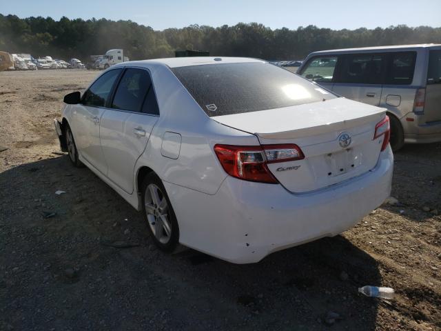 Photo 2 VIN: 4T1BF1FK4DU205644 - TOYOTA CAMRY L 